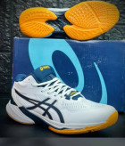 کتونی والیبالی اسیکس ویتنامی مستر کوالیتی/سایز 40 الی 45/Asics Indoor Sky Elite FF 2/فروش عمده و تک