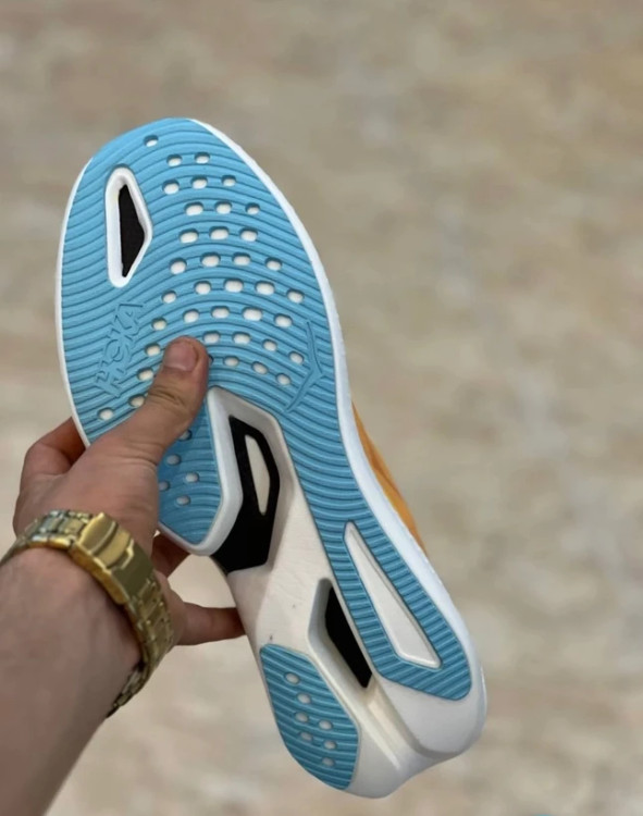 کتونی هوکا سیئلو ایکس وان ویتنامی وارداتی/Hoka Cielo X1/سایز 40 الی 45/فروش عمده و تک