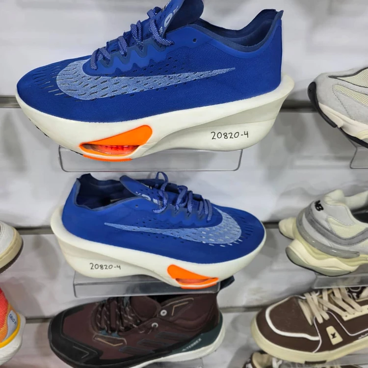 کتونی نایک زوم ویتنامی وارداتی/Nike Zoom Vaporfly/سایز 40 تا 45/فروش عمده و تک