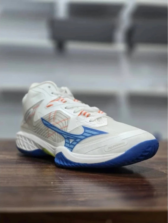 کتونی میزانو مناسب والیبال، بدمینتون، هندبال ویتنامی وارداتی/Mizauno Wave Lithning ZY/سایز 40 الی 45/ فروش عمده و تک