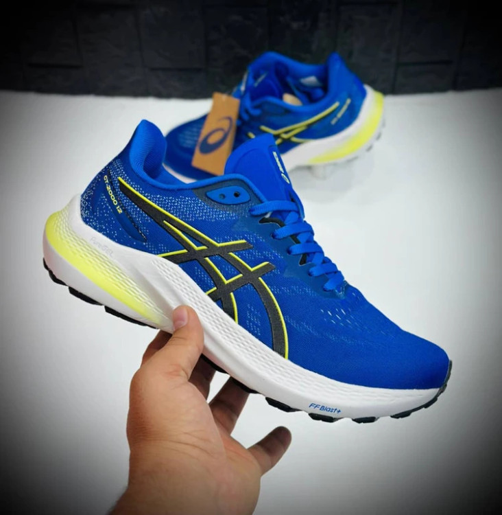 کتونی اسیکس جی تی 2000 12 ویتنامی وارداتی/سایز 39 الی 45/Asics GT-2000 12/ فروش عمده و تک