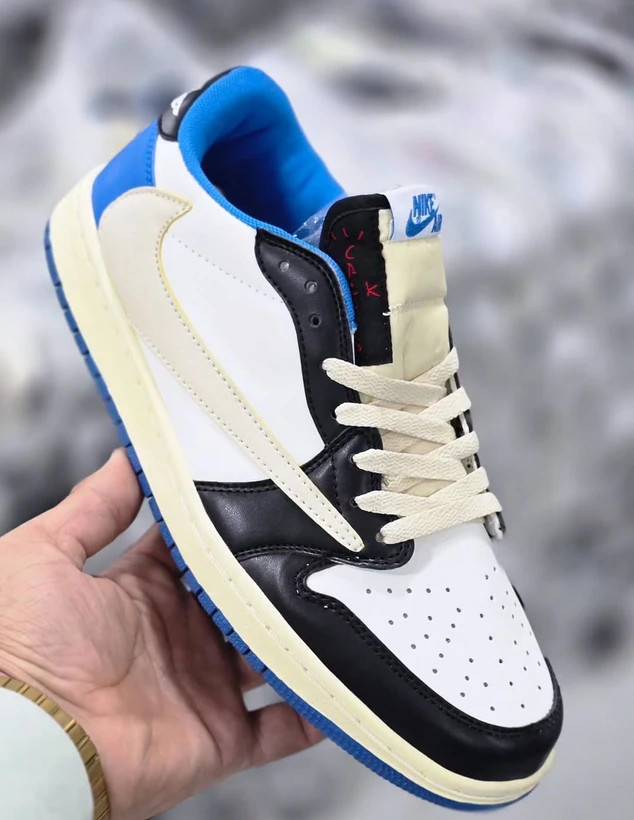 کتونی نایک ایر جردن ویتنامی وارداتی/سایز 40 الی 44/Nike Air jordan/ فروش عمده و تک