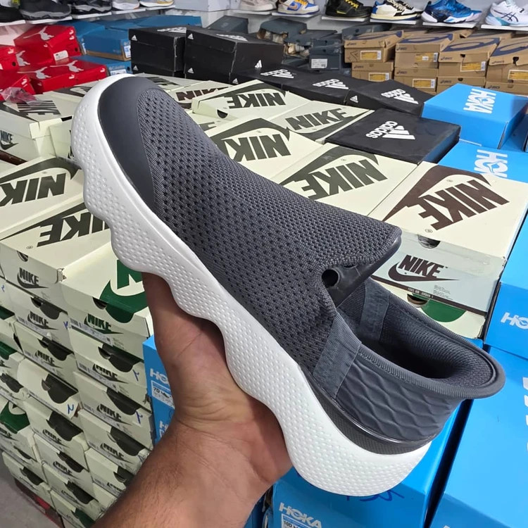 کفش طبی اسکیچرز اسلیپ اومو ویتنامی وارداتی/سایز 40 الی 45/Skechers Slip-ins Uomo/ فروش عمده و تک