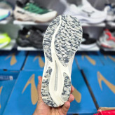 کتونی میزانو ویو رایدر بتا ویتنامی وارداتی/Mizuno x Graphpaper Wave Rider Beta/سایز 40 الی 45/ فروش عمده و تک