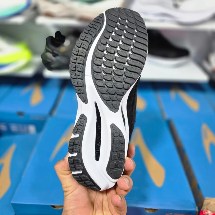 کتونی میزانو ویو رایدر بتا ویتنامی وارداتی/Mizuno x Graphpaper Wave Rider Beta/سایز 40 الی 45/ فروش عمده و تک