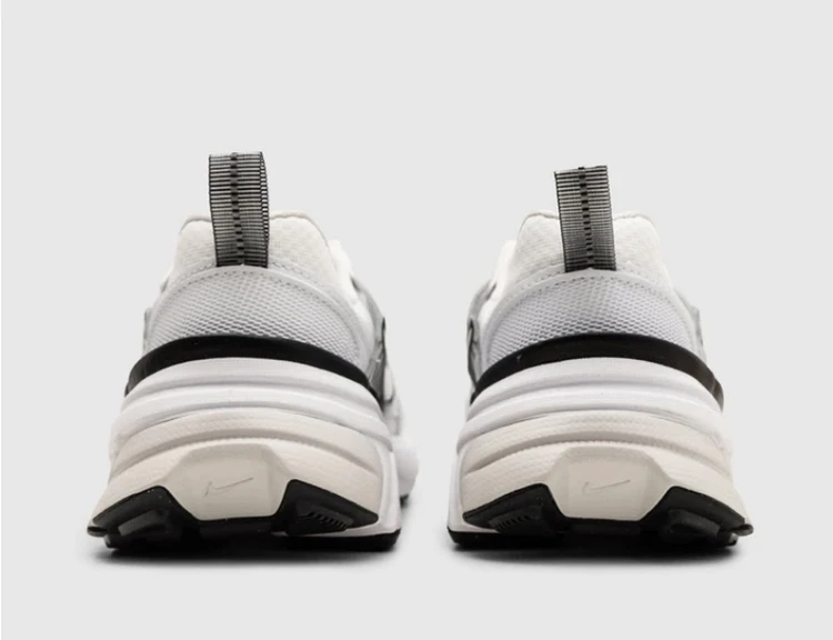 کتونی نایک وی تو کی ویتنامی وارداتی/سایز 38 الی 45/ست زنانه و مردانه/Nike V2k Run/ فروش عمده و تک