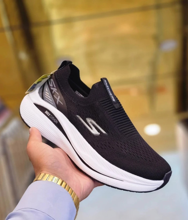 کتونی اسکیچرز ویتنامی وارداتی/سایز 40 تا 45/Skechers Max Cushioning/فروش عمده و تک
