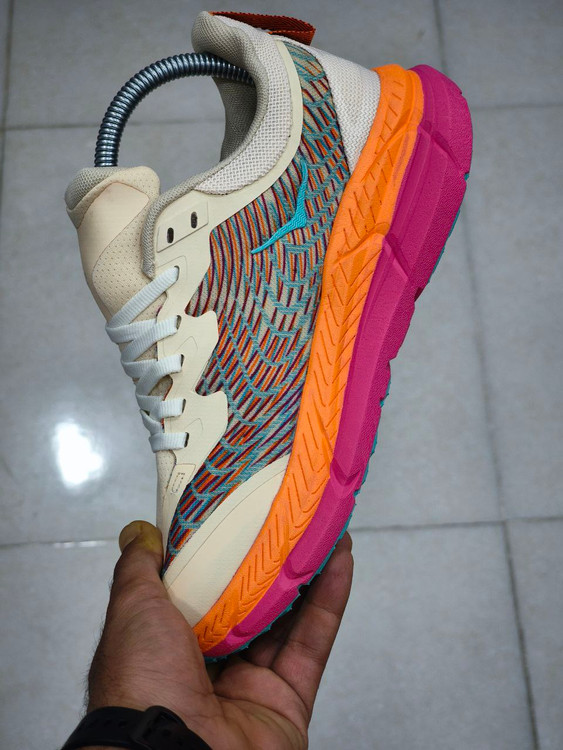 کتونی هوکا مافاته اسپید 4 ویتنامی وارداتی/Hoka Mafate Speed 4/سایز 40 الی 45/فروش عمده و تک