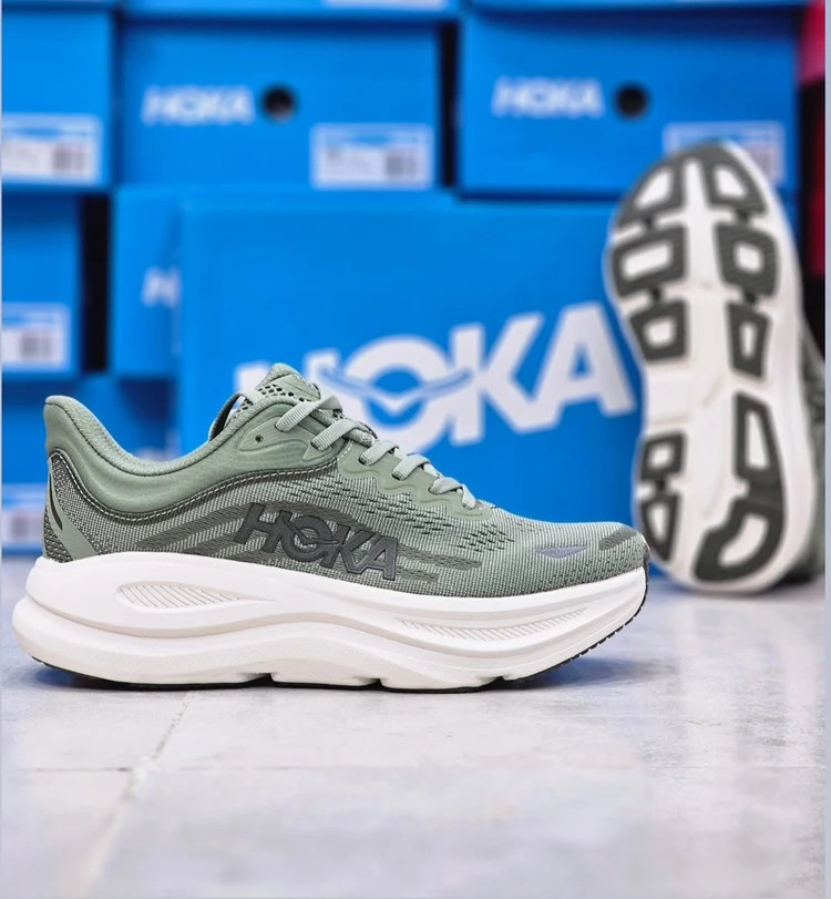 کتونی رانینگ هوکا باندی 9 ویتنامی وارداتی/سایز 40 تا 45/Hoka Bondi 9/فروش عمده و تک