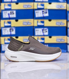کفش طبی اسکیچرز اسلیپ اومو ویتنامی وارداتی/سایز 40 الی 45/Skechers Slip-ins Uomo/ فروش عمده و تک