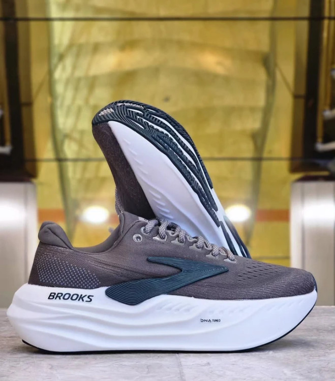 کتونی بروکس گلیسرین 22 ویتنامی وارداتی/Brooks Glycerin StealthFit 22/سایز 40 تا 45/فروش عمده و تک