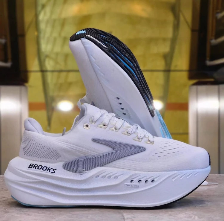 کتونی بروکس گلیسرین 22 ویتنامی وارداتی/Brooks Glycerin StealthFit 22/سایز 36 تا 40/فروش عمده و تک