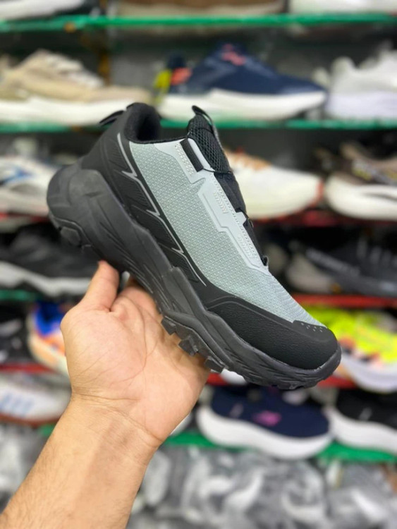 کتونی طبیعت گردی کلمبیا ویتنامی وارداتی/ بند دیسکی و ضدآب/سایز 40 الی 45/Columbia GORE-TEX/ فروش عمده و تک