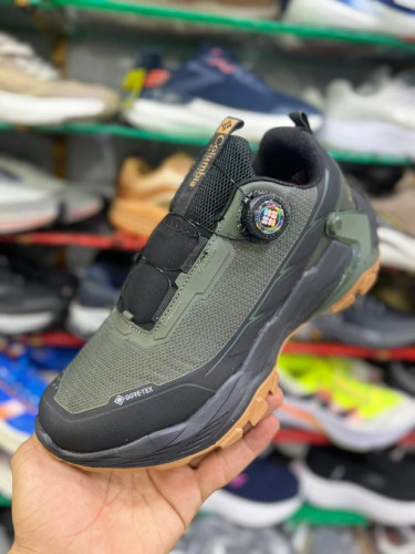کتونی طبیعت گردی کلمبیا ویتنامی وارداتی/ بند دیسکی و ضدآب/سایز 40 الی 45/Columbia GORE-TEX/ فروش عمده و تک