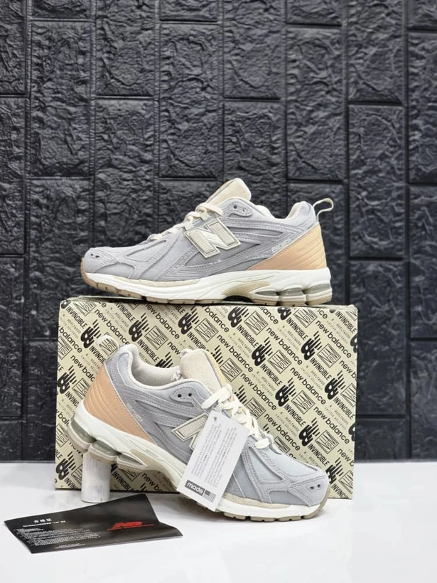 کتونی نیوبالانس 1906 ویتنامی/سایز 37 الی 45/New balance 1906/فروش عمده و تک