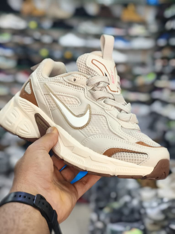 کتونی نایک وی فایو کی ویتنامی وارداتی/سایز 37 الی 40/Nike V5k Run/ فروش عمده و تک