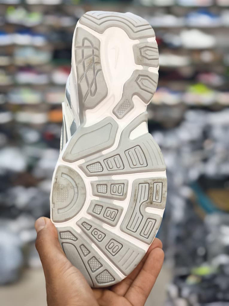 کتونی نایک وی فایو کی ویتنامی وارداتی/سایز 37 الی 40/Nike V5k Run/ فروش عمده و تک