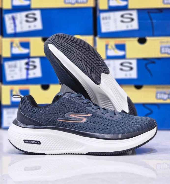 کتونی اسکیچرز گوران 2025 ویتنامی وارداتی /سایز 40 الی 45/Skechers Max Cushioning Gorun/فروش عمده و تک