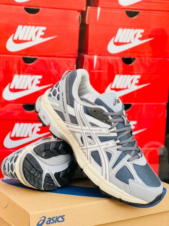 کتونی اسیکس کاهانا 8 ویتنامی وارداتی/سایز 38 الی 45/Asics Kahana 8/ فروش عمده و تک