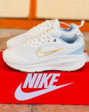 کتونی نایک ایر ومرو 18 ویتنامی وارداتی/سایز 37 الی 40/Nike Air Vomero 18/ فروش عمده و تک