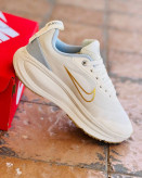 کتونی نایک ایر ومرو 18 ویتنامی وارداتی/سایز 37 الی 40/Nike Air Vomero 18/ فروش عمده و تک