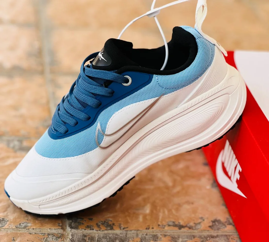 کتونی نایک ایر ومرو 18 ویتنامی وارداتی/سایز 37 الی 40/Nike Air Vomero 18/ فروش عمده و تک