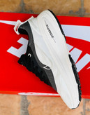 کتونی نایک ایر ومرو 18 ویتنامی وارداتی/سایز 40 الی 45/Nike Air Vomero 18/ فروش عمده و تک