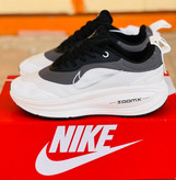 کتونی نایک ایر ومرو 18 ویتنامی وارداتی/سایز 40 الی 45/Nike Air Vomero 18/ فروش عمده و تک