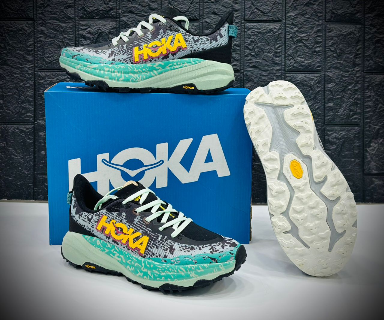 کتونی هوکا اسپید گوت 6 ویتنامی وارداتی/سایز 40 تا 45/Hoka Speedgoat 6/فروش عمده و تک