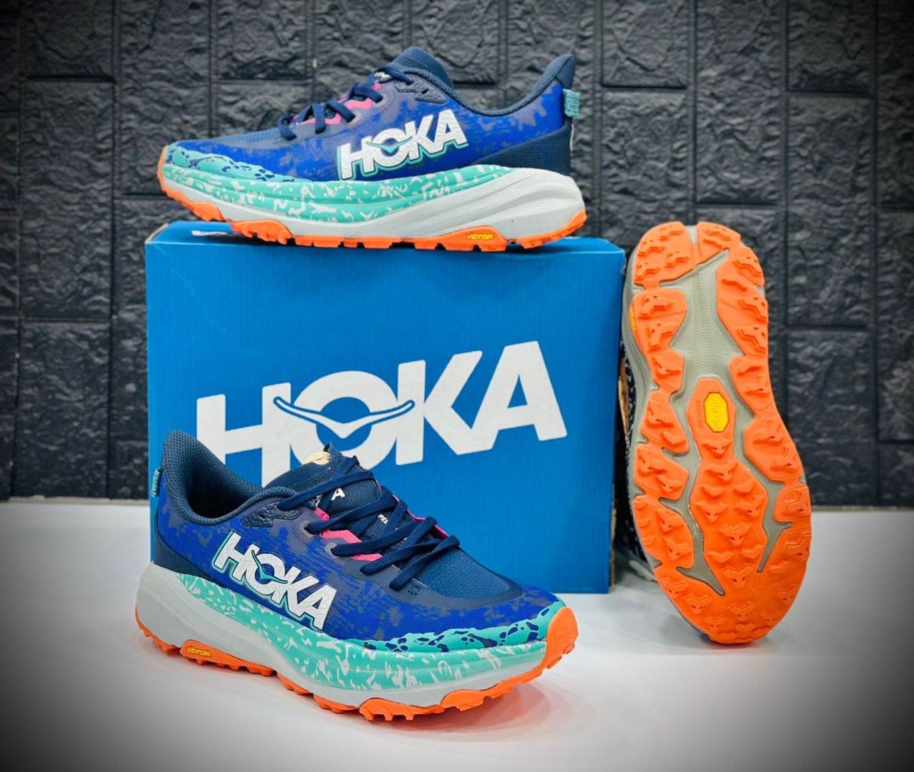 کتونی هوکا اسپید گوت 6 ویتنامی وارداتی/سایز 40 تا 45/Hoka Speedgoat 6/فروش عمده و تک