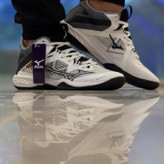 کتونی والیبالی میزانو ویو لایتنینگ ویتنامی وارداتی/Mizuno Wave Lithning ZY/سایز 40 الی 45/ فروش عمده و تک