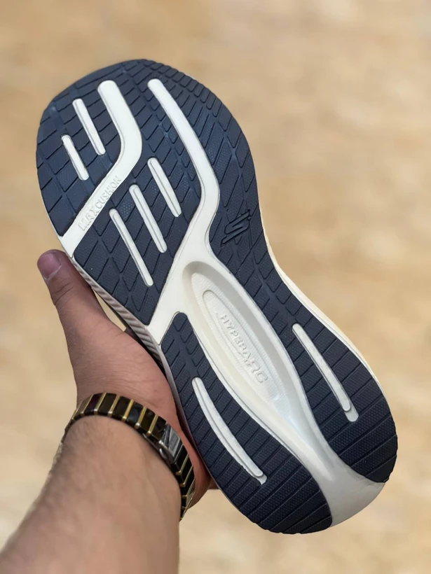 کفش طبی اسکیچرز ویتنامی وارداتی/سایز 40 الی 45/Skechers Slip _Ins Ultra Go Sole Memory Foam/ فروش عمده و تک