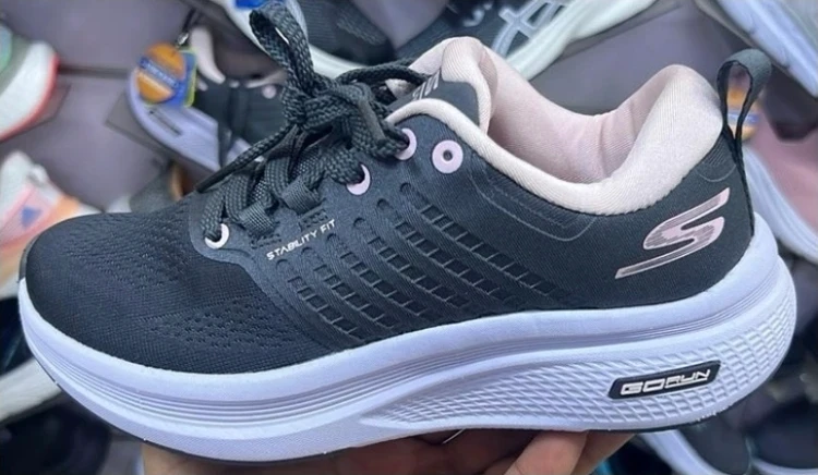 کتونی اسکیچرز گوران 2025 ویتنامی وارداتی /سایز 37 الی 40/Skechers Max Cushioning Gorun/فروش عمده و تک
