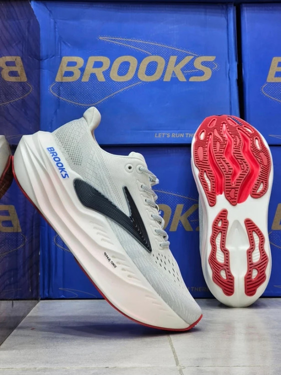 کتونی بروکس گلیسرین مکس /Brooks Glycerin Max/سایز 40 تا 45/فروش عمده و تک