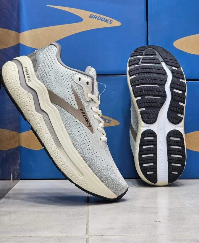کتونی بروکس گاست مکس 2 /Brooks Ghost Max 2/سایز 40 تا 45/فروش عمده و تک