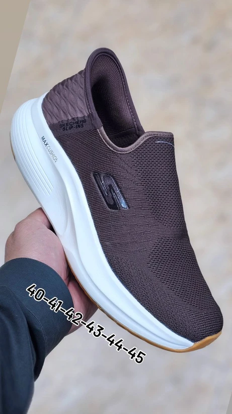 کتونی اسکیچرز مسترکوالیتی/سایز ۴۰ تا ۴۵/Skechers Slip Ins / فروش عمده و تک
