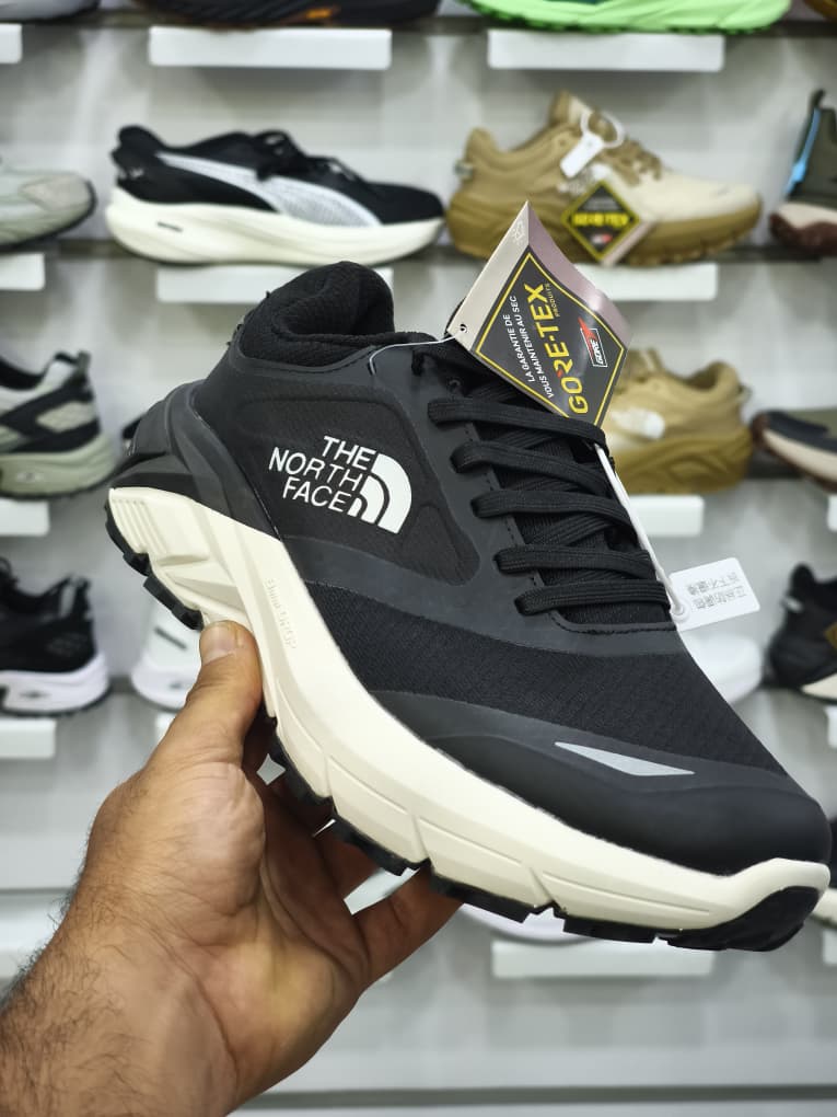 کتونی نورث فیس ضد آب /سایز 40 الی 45/The North Face VECTIV/فروش عمده و تک