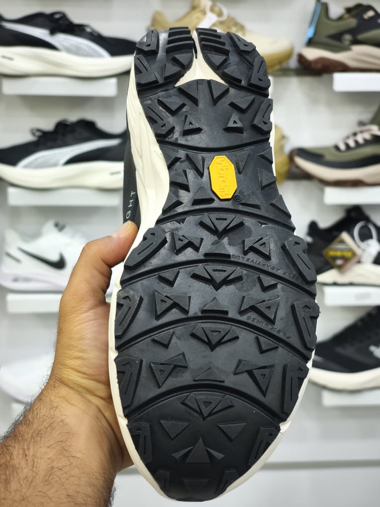 کتونی نورث فیس ضد آب /سایز 40 الی 45/The North Face VECTIV/فروش عمده و تک