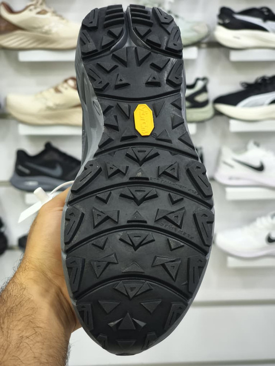 کتونی نورث فیس ضد آب /سایز 40 الی 45/The North Face VECTIV/فروش عمده و تک