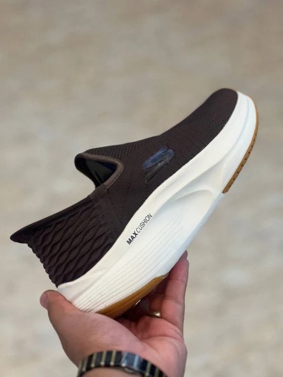 کتونی اسکیچرز مسترکوالیتی/سایز ۴۰ تا ۴۵/Skechers Slip Ins / فروش عمده و تک
