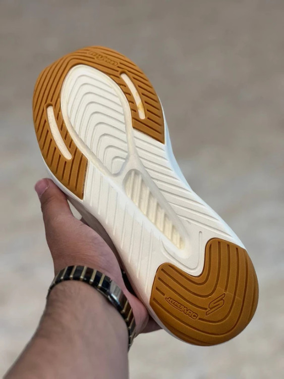 کتونی اسکیچرز مسترکوالیتی/سایز ۴۰ تا ۴۵/Skechers Slip Ins / فروش عمده و تک