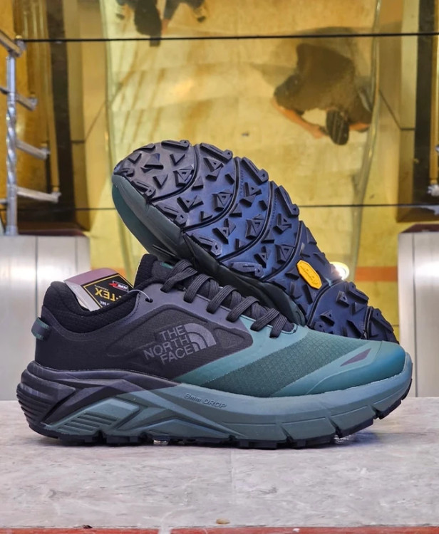 کتونی طبیعت گردی نورث فیس ضدآب/سایز 40 الی 45/NorthFace VECTIV Enduris II / فروش عمده و تک