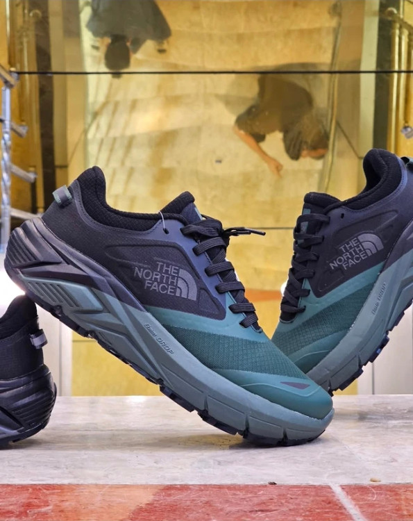 کتونی طبیعت گردی نورث فیس ضدآب/سایز 40 الی 45/NorthFace VECTIV Enduris II / فروش عمده و تک