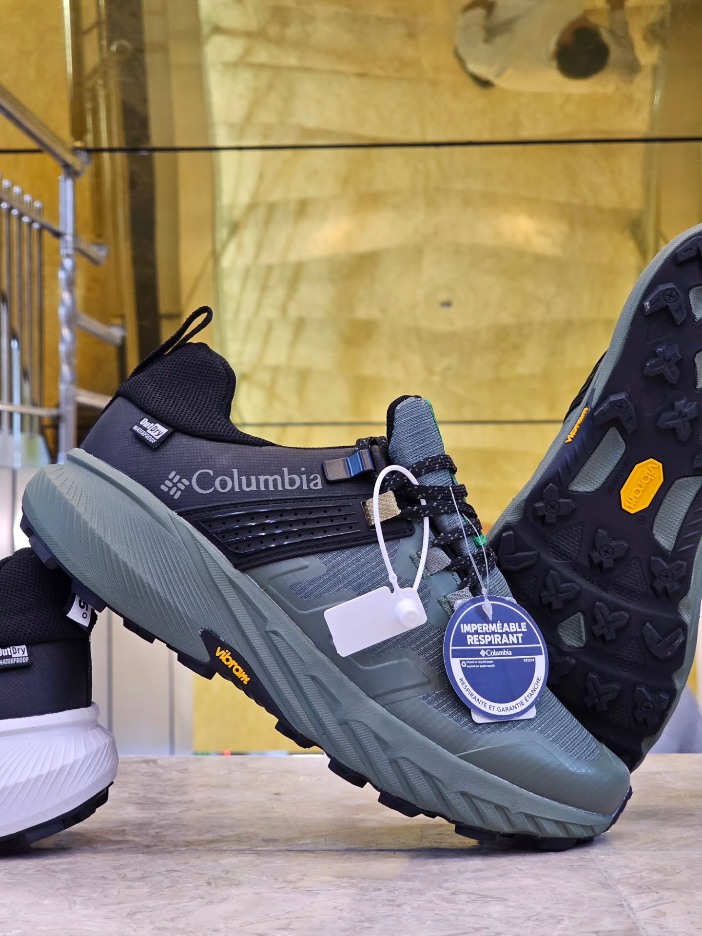کتونی طبیعت گردی کلمبیا فست 75 ضدآب/سایز 40 الی 45/Columbia Facet 75 Outdry/ فروش عمده و تک