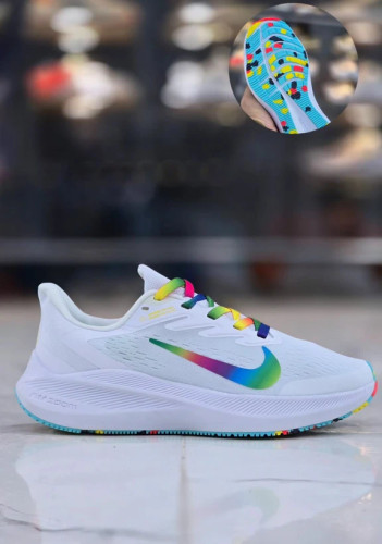 کتونی نایک ایر زوم وینفلو 7 /سایز 37 الی 40/Nike Air Zoom Winflo 7/فروش عمده و تک