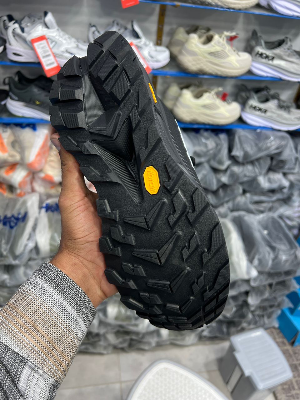 کتونی هوکا اسکای لاین گورتکس مسترکوالیتی/Hoka Skyline-Float X Gore-Tex/سایز 40 الی 45/فروش عمده و تک