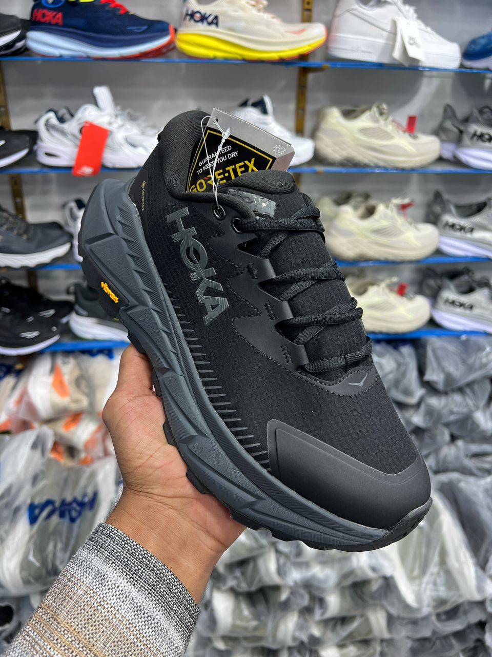 کتونی هوکا اسکای لاین گورتکس مسترکوالیتی/Hoka Skyline-Float X Gore-Tex/سایز 40 الی 45/فروش عمده و تک