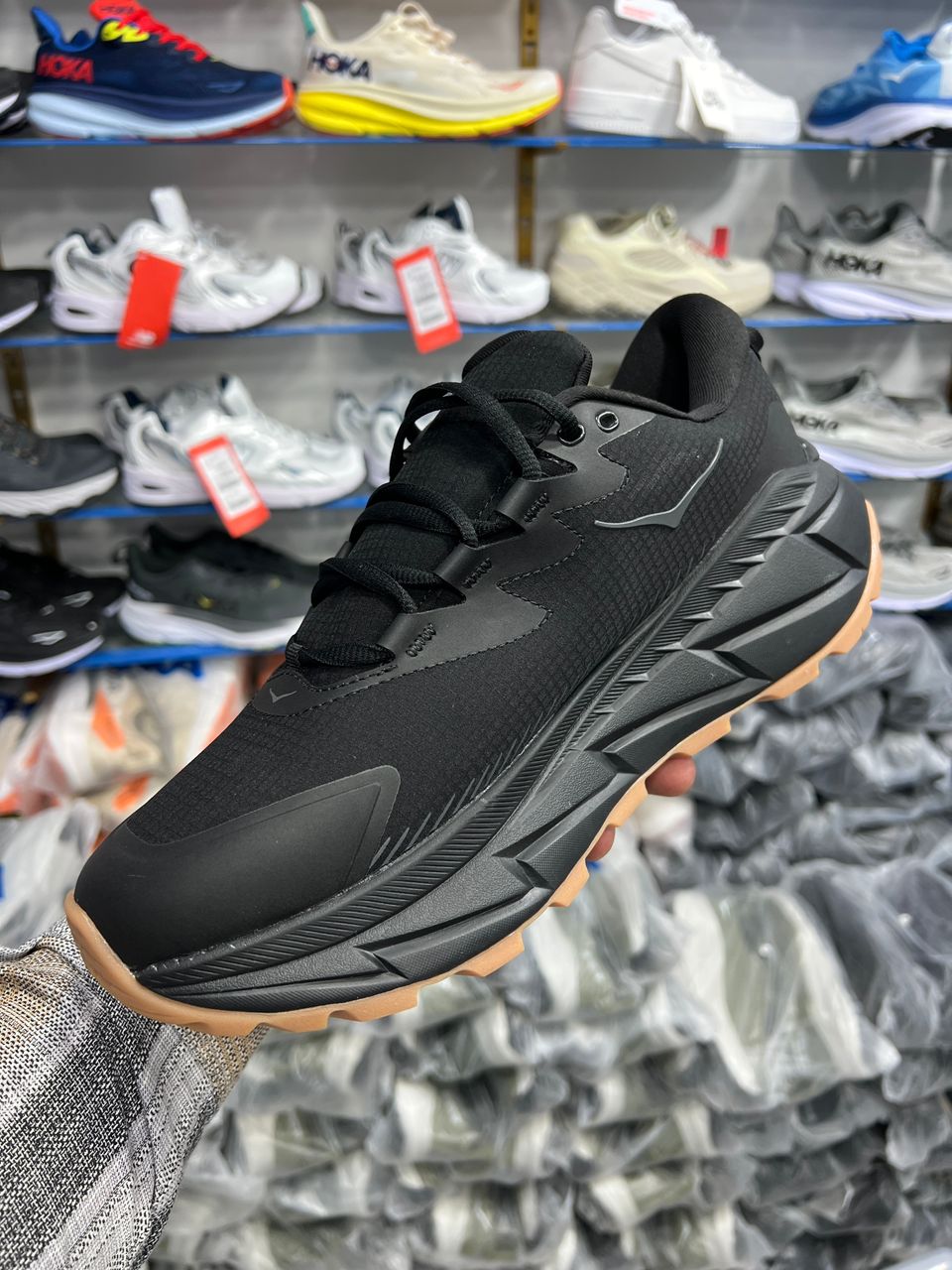 کتونی هوکا اسکای لاین گورتکس مسترکوالیتی/Hoka Skyline-Float X Gore-Tex/سایز 40 الی 45/فروش عمده و تک