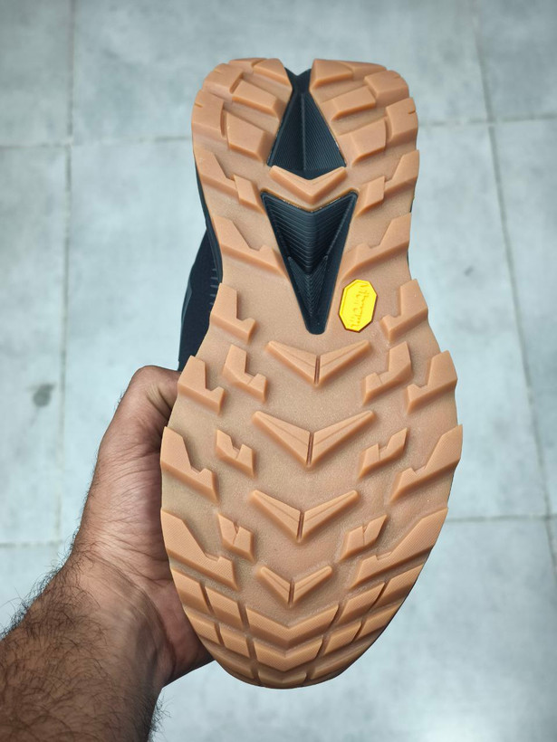 کتونی هوکا اسکای لاین گورتکس مسترکوالیتی/Hoka Skyline-Float X Gore-Tex/سایز 40 الی 45/فروش عمده و تک
