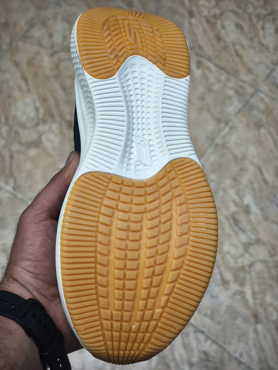 کتونی اسکیچرز مسترکوالیتی/سایز ۴۰ تا ۴۵/Skechers Slip Ins / فروش عمده و تک